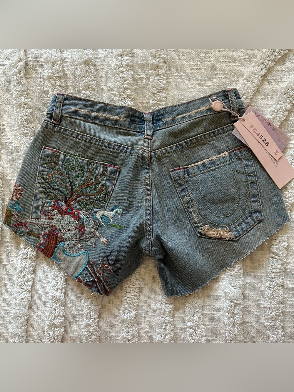 fancy collection mermaid/unicorn embroidered denim shorts / sz 24